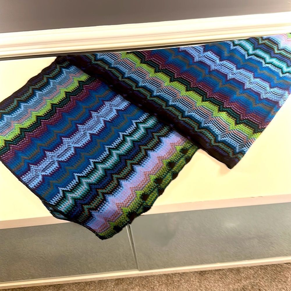 Cejon Colorful Winter Scarf/Shawl - Picture 2 of 5